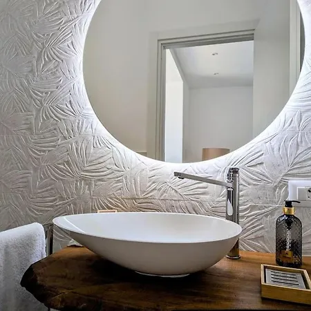 Alema 贾迪尼-纳克索斯