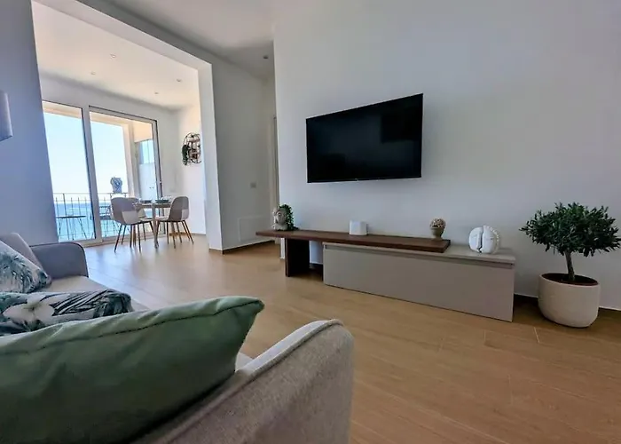 アパート Alema ジャルディーニ・ナクソス